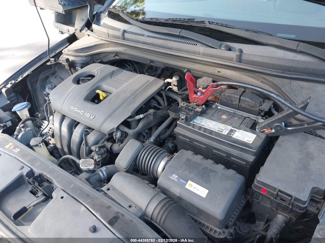 5NPD84LF5HH066236 Hyundai ELANTRA SE