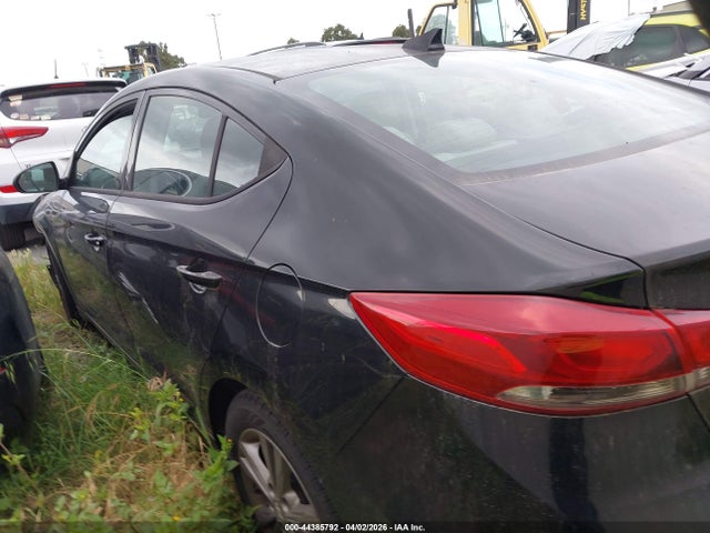 5NPD84LF5HH066236 Hyundai ELANTRA SE