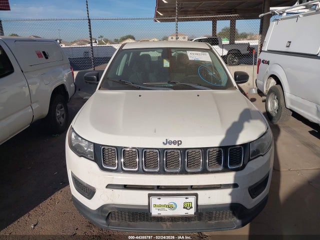 3C4NJCAB0JT263288 Jeep Compass Sport Fwd
