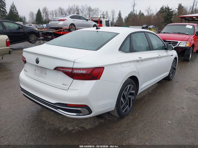 3VWGM7BU8NM033941 Volkswagen Jetta 1.5t Sel