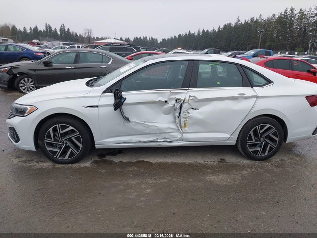 3VWGM7BU8NM033941 Volkswagen Jetta 1.5t Sel