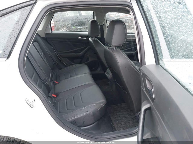 3VWGM7BU8NM033941 Volkswagen Jetta 1.5t Sel