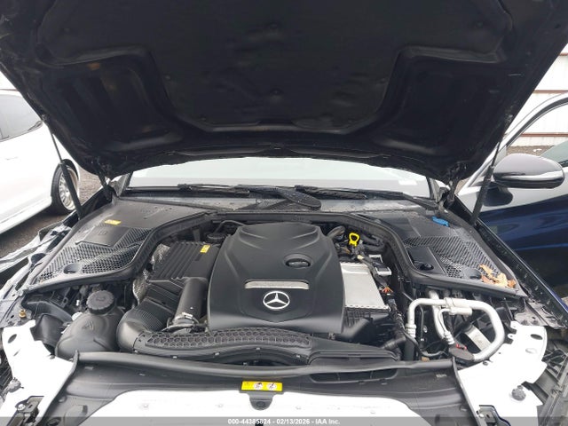 55SWF4KB6GU109247 Mercedes-Benz C 300 4matic