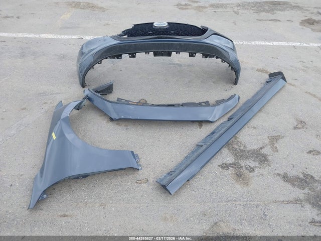 JM1BPBLM0R1703815 Mazda Mazda3 2.5 S Carbon Edition