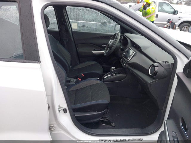 3N1CP5CU6JL519209 Nissan KICKS SV