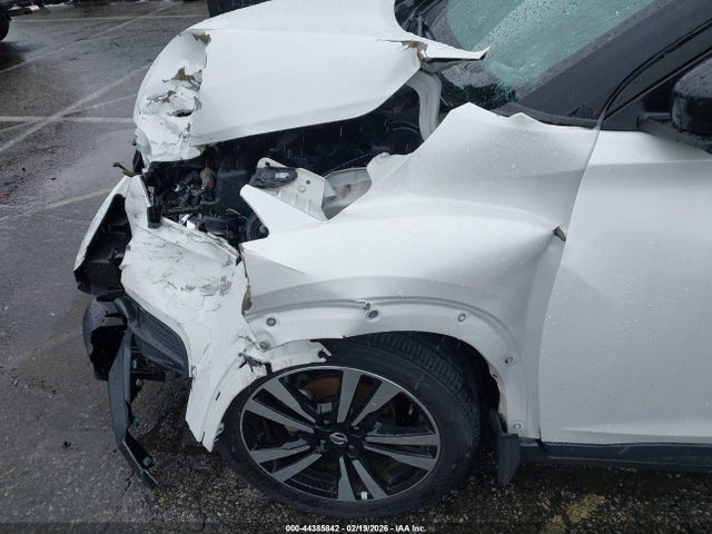3N1CP5CU6JL519209 Nissan KICKS SV