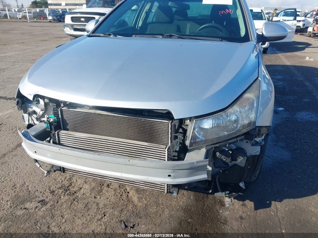 1G1PK5SB9E7424045 Chevrolet CRUZE LT