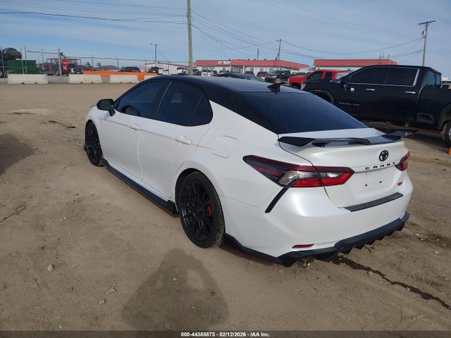 4T1KZ1AK5NU060324 Toyota CAMRY TRD