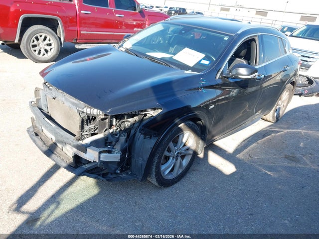 Продаж на аукціоні авто 2018 Infiniti Qx30 Luxe, vin: SJKCH5CP8JA004981, номер лоту: 44385874