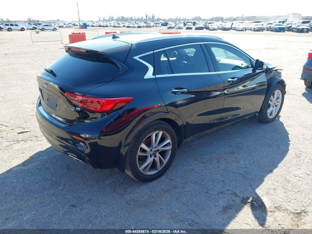 Продаж на аукціоні авто 2018 Infiniti Qx30 Luxe, vin: SJKCH5CP8JA004981, номер лоту: 44385874
