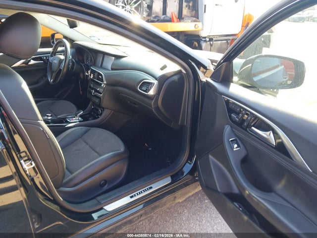Продаж на аукціоні авто 2018 Infiniti Qx30 Luxe, vin: SJKCH5CP8JA004981, номер лоту: 44385874