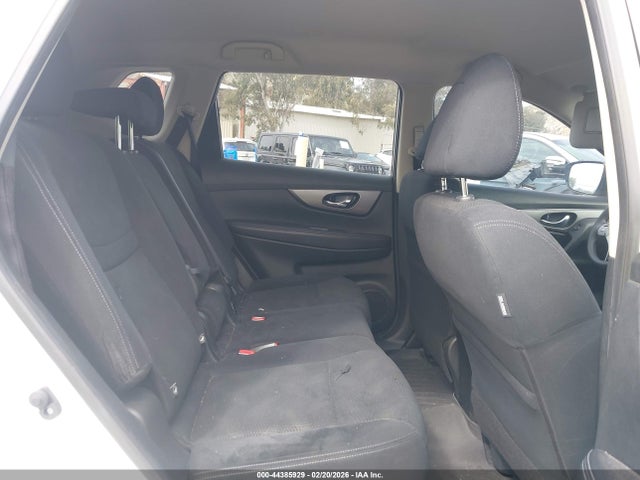 44385929 :رقم المزاد ، JN8AT2MV2GW132377 vin ، 2016 Nissan Rogue Sv مزاد بيع