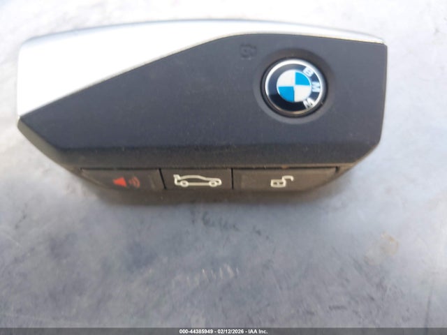 2025 BMW IX WB523CF01SCS53446 Photo 10