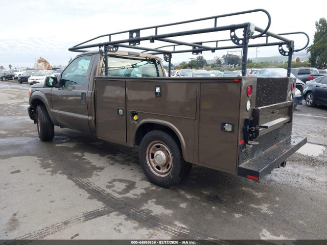 Ford F-350 Xl 2016 1FDRF3A65GEA67311 Image 3