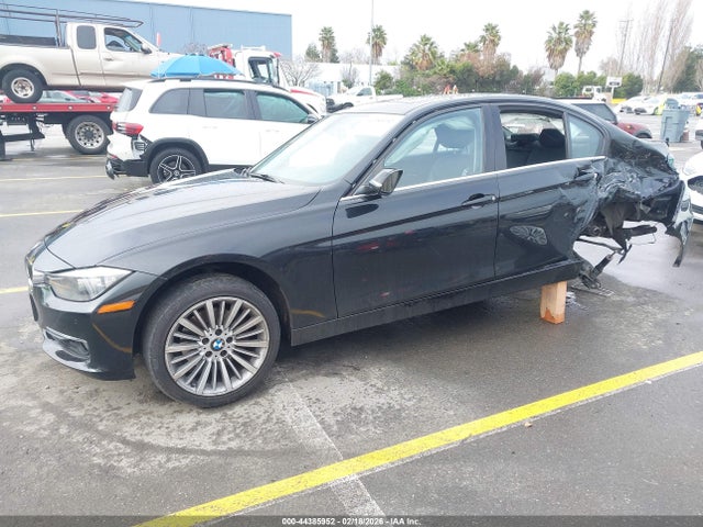 BMW 328I 2014 WBA3C1C52EK112261 Image 2