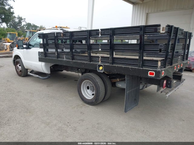 1FDRF3G68GEA45424 Ford F-350 Chassis Xlt