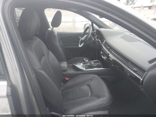 2017 AUDI Q7 WA1LAAF76HD038240 Photo 4