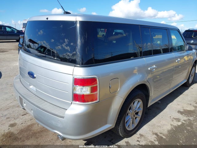 Ford FLEX SE 2014 2FMGK5B82EBD44066 Image 4