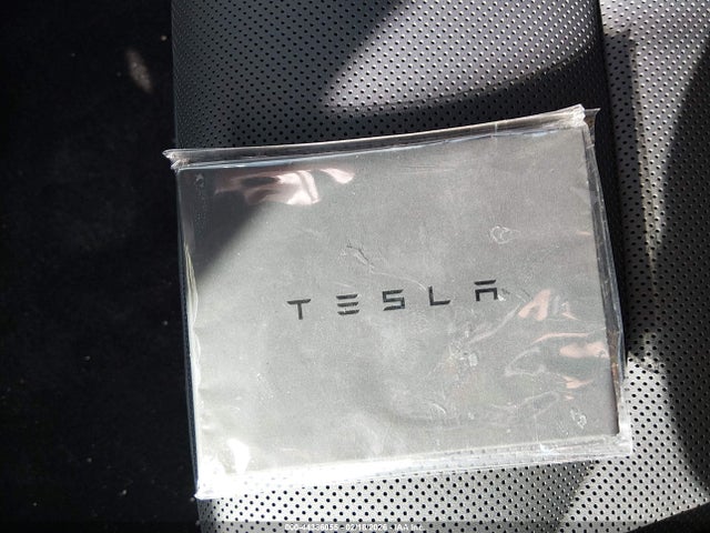 2026 Tesla Model 3 Premium All-wheel Drive მანქანა იყიდება აუქციონზე, vin: 5YJ3E1EB5TF121532, აუქციონის ნომერი: 44386055