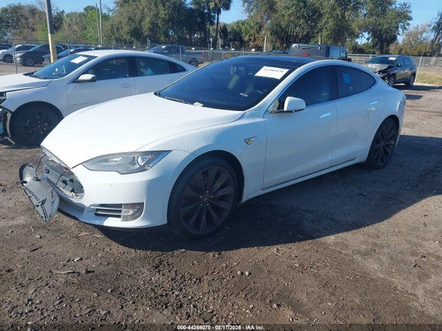 Продаж на аукціоні авто 2014 Tesla Model S P85, vin: 5YJSA1H16EFP49385, номер лоту: 44386070