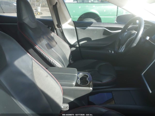 Продаж на аукціоні авто 2014 Tesla Model S P85, vin: 5YJSA1H16EFP49385, номер лоту: 44386070