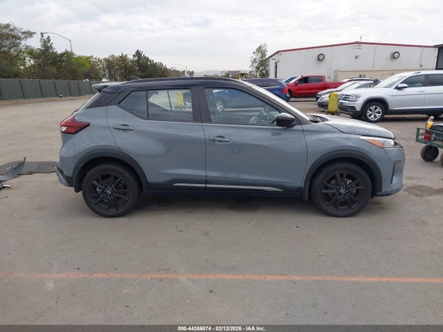 3N1CP5DV3PL543855 Nissan Kicks Sr Xtronic Cvt