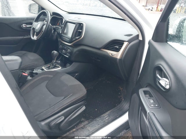 Jeep Cherokee Latitude 2015 1C4PJMCS8FW668957 Image 5