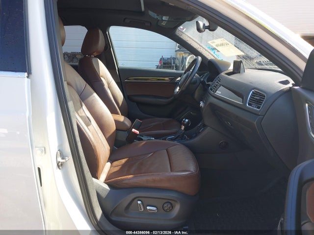 2016 AUDI Q3 WA1GFCFS4GR000848 Photo 4