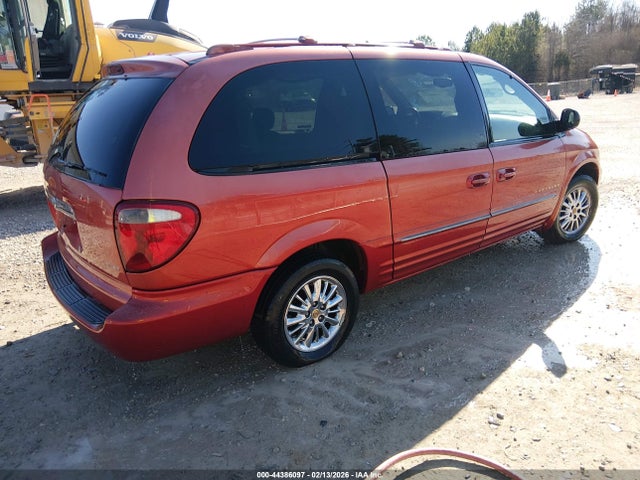 2001 Chrysler Town & Country Limited მანქანა იყიდება აუქციონზე, vin: 2C8GP64L11R238902, აუქციონის ნომერი: 44386097
