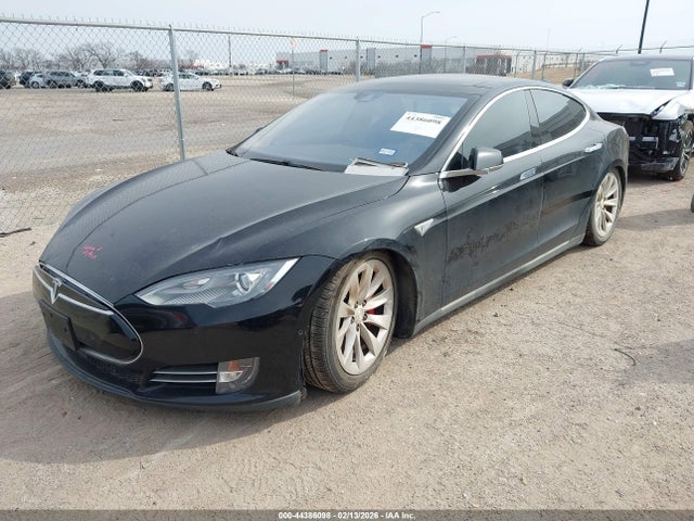 2015 TESLA MODEL S 5YJSA1H22FFP80062 Photo 1
