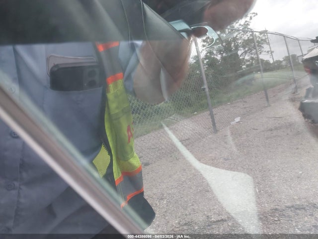 2015 TESLA MODEL S 5YJSA1H22FFP80062 Photo 4