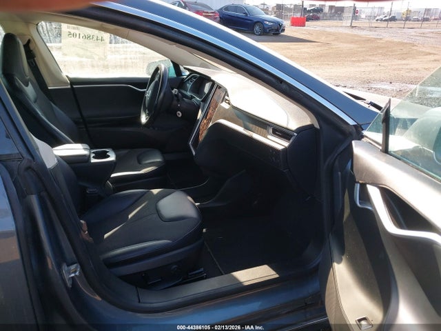 2014 TESLA MODEL S 5YJSA1H19EFP44200 Photo 4