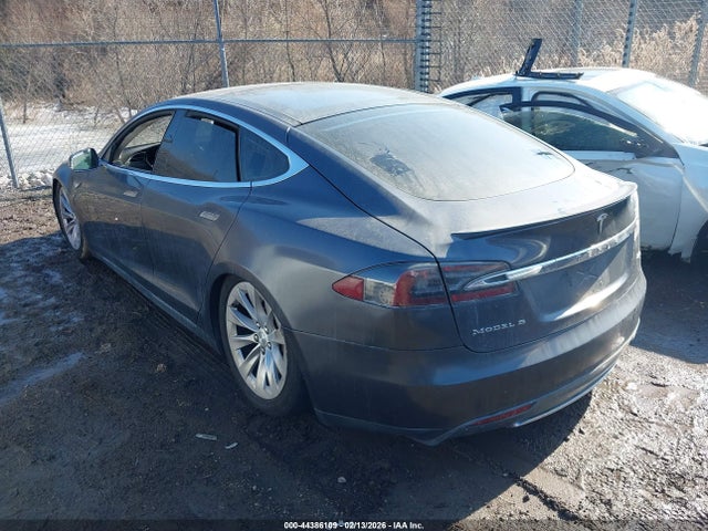 2014 TESLA MODEL S 5YJSA1H17EFP50951 Photo 2