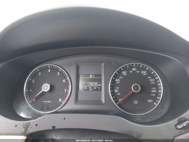3VWL17AJ5EM408571 Volkswagen Jetta 1.8t Sel