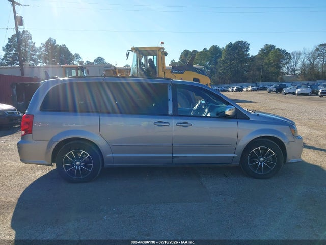 2C4RDGEG6GR329215 Dodge Grand Caravan R/t