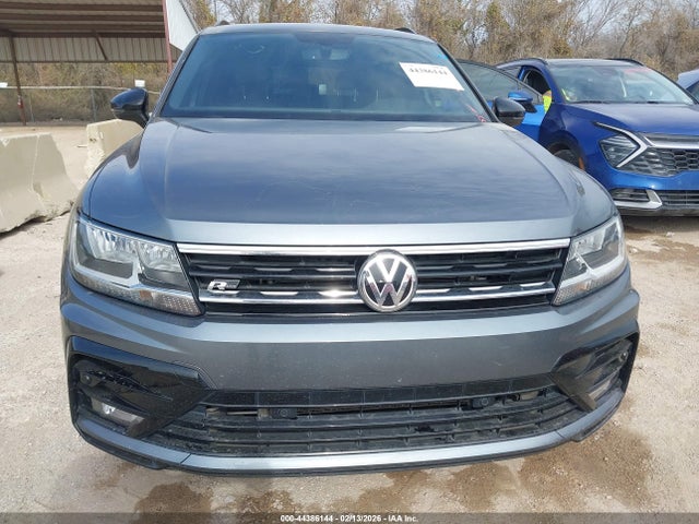 3VV2B7AX6MM065043 Volkswagen Tiguan 2.0t Se/2.0t Se R-line Black/2.0t Sel