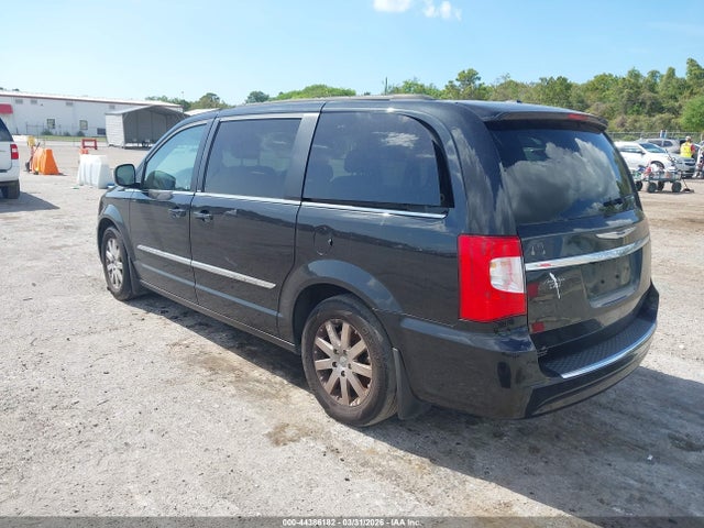 2014 CHRYSLER TOWN & COUNTRY 2C4RC1BG2ER164538 Photo 2