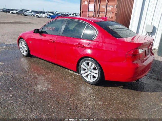 44386208 :رقم المزاد ، WBAVB17536NK40689 vin ، 2006 Bmw 325i مزاد بيع