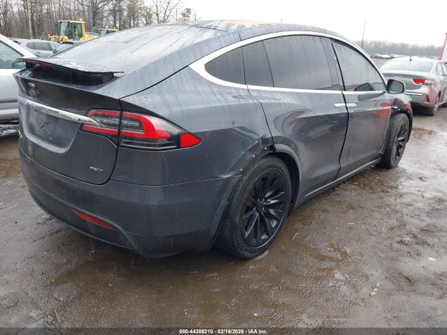 Продажа на аукционе авто 2016 Tesla Model X 60d/70d/75d/90d/p100d, vin: 5YJXCBE21GF027909, номер лота: 44386210