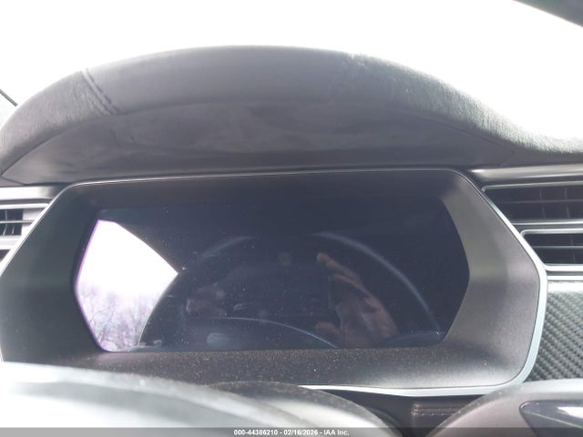 Продажа на аукционе авто 2016 Tesla Model X 60d/70d/75d/90d/p100d, vin: 5YJXCBE21GF027909, номер лота: 44386210