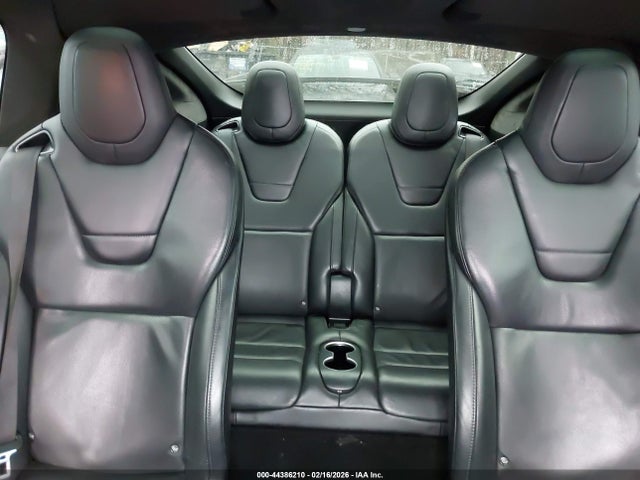 Продажа на аукционе авто 2016 Tesla Model X 60d/70d/75d/90d/p100d, vin: 5YJXCBE21GF027909, номер лота: 44386210