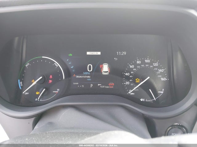 Toyota SIENNA LE 2025 5TDKRKEC1SS255169 Image 2
