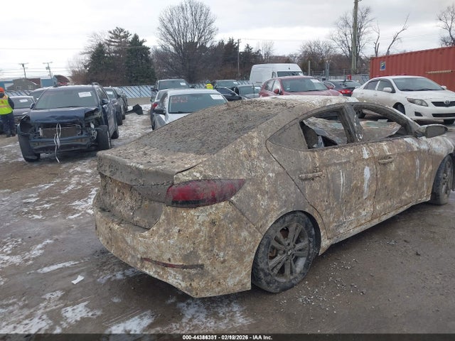 2018 Hyundai Elantra Sel მანქანა იყიდება აუქციონზე, vin: 5NPD84LF8JH295449, აუქციონის ნომერი: 44386331