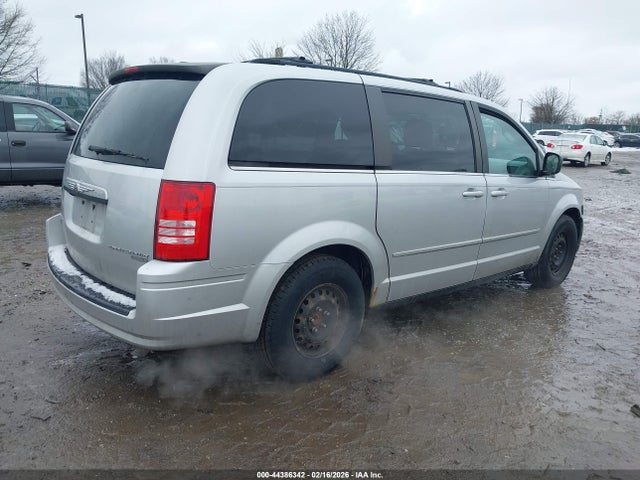 Aukcja sprzedaży 2010 Chrysler Town & Country Lx, vin: 2A4RR4DE5AR346881, numer aukcji: 44386342
