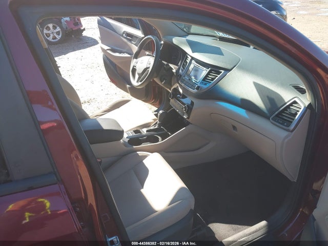 2016 HYUNDAI TUCSON KM8J23A4XGU227227 Photo 4