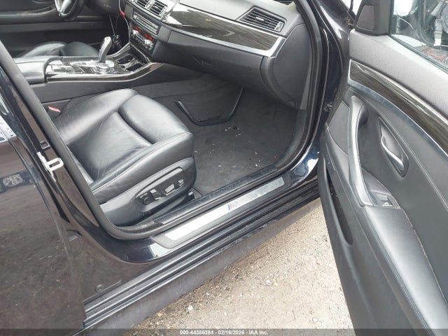44386384 :رقم المزاد ، WBA5A7C51FG143605 vin ، 2015 Bmw 528i Xdrive مزاد بيع