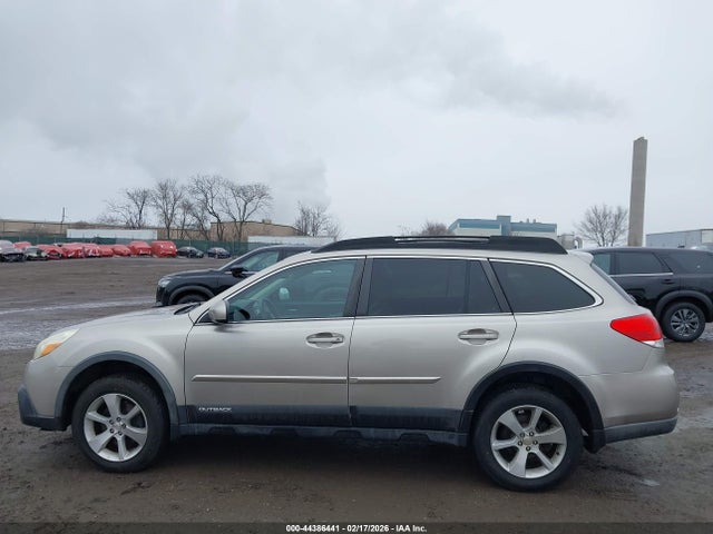 Subaru Outback 3.6r Limited 2014 4S4BRDMC9E2249852 Image 14