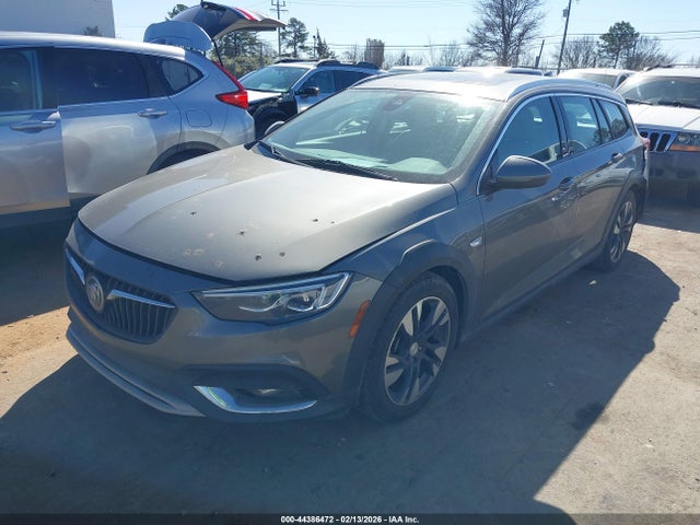 2018 Buick Regal Tourx Essence მანქანა იყიდება აუქციონზე, vin: W04GV8SX9J1135329, აუქციონის ნომერი: 44386472