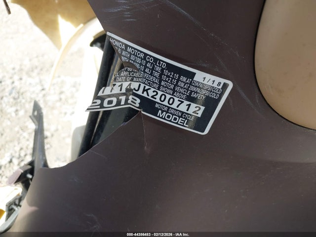 Honda NCW50 2018 JH2AF7714JK200712 Image 10