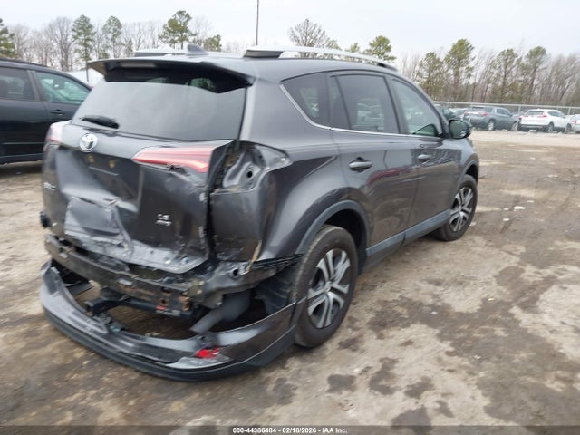 Toyota RAV4 LE 2017 2T3BFREV1HW604874 Image 4